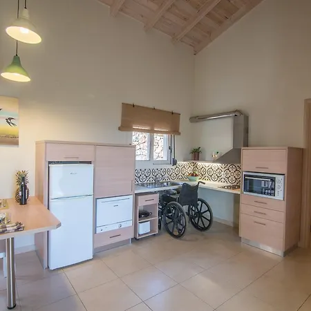 Apartment Aksos Accessible *